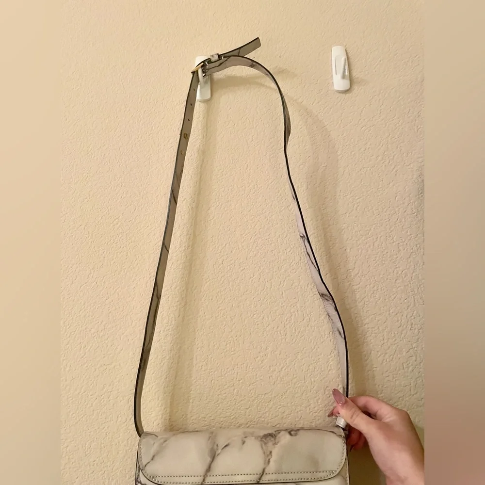 EUC Charlotte Olympia Newman Marble Leather Crossbody/Shoulder Bag & Comb Set - Picture 10 of 16